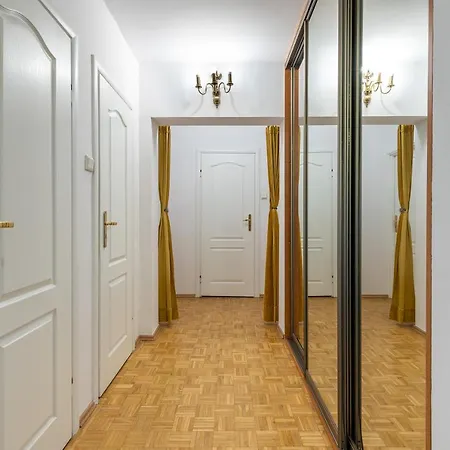 Apartment Medicover Wilanow P&o Serviced